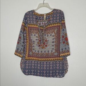 Anthropologie Cyrena Embroidered 3/4 Sleeve Cotton V Neck Floral Tunic Medium